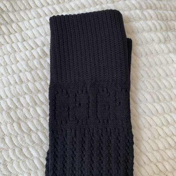 Gucci Knit Knee High Socks with GG logos in Black - Picture 6 of 8